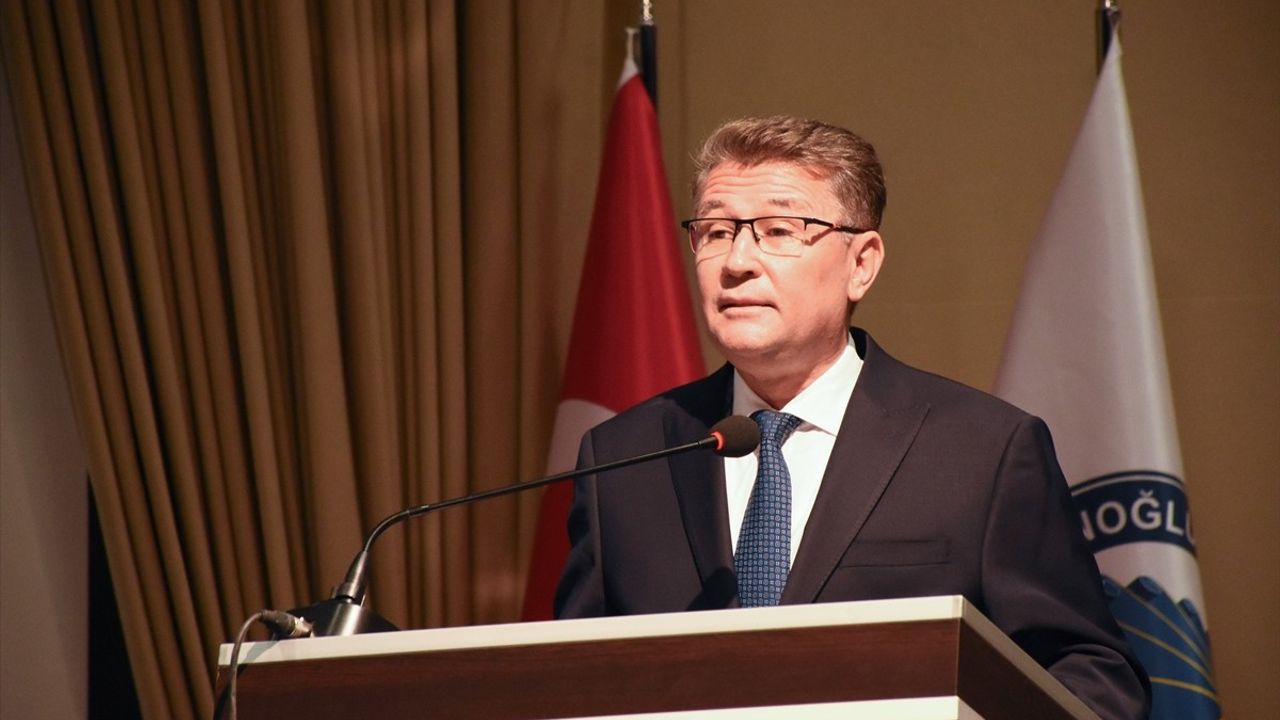 Karaman'da Uluslararası Diksiyon Yaz Okulu Açılışı Gerçekleştirildi