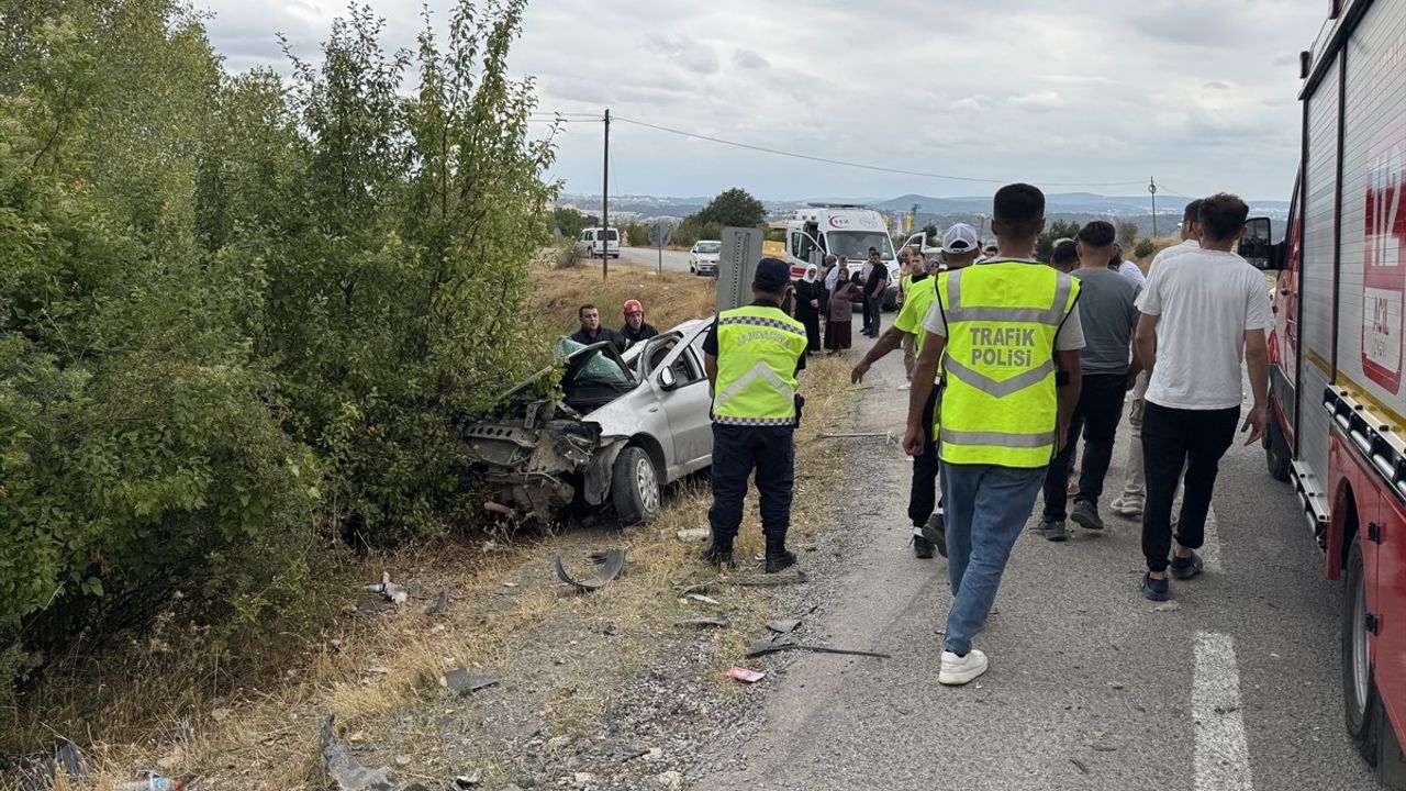 Kastamonu'da Trafik Kazası: 15 Yaşındaki Kız Hayatını Kaybetti