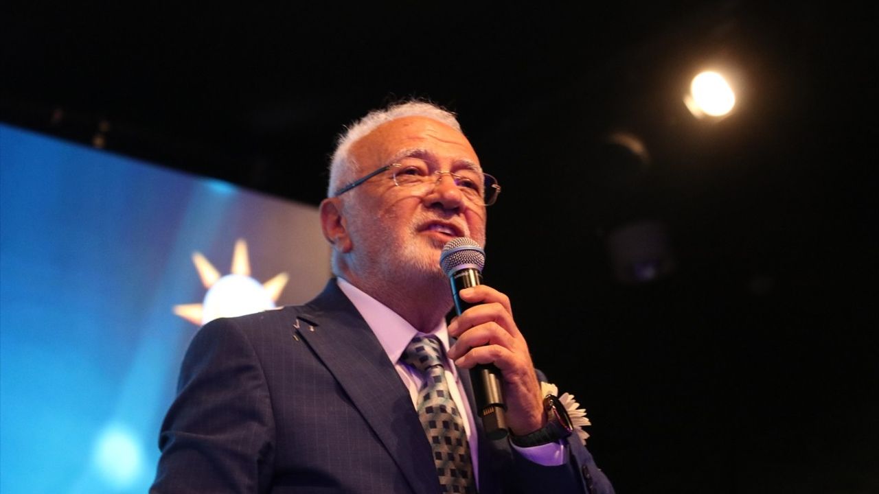 Kayseri'de AK Parti Toplantısı: Terörsüz Türkiye Vurgusu