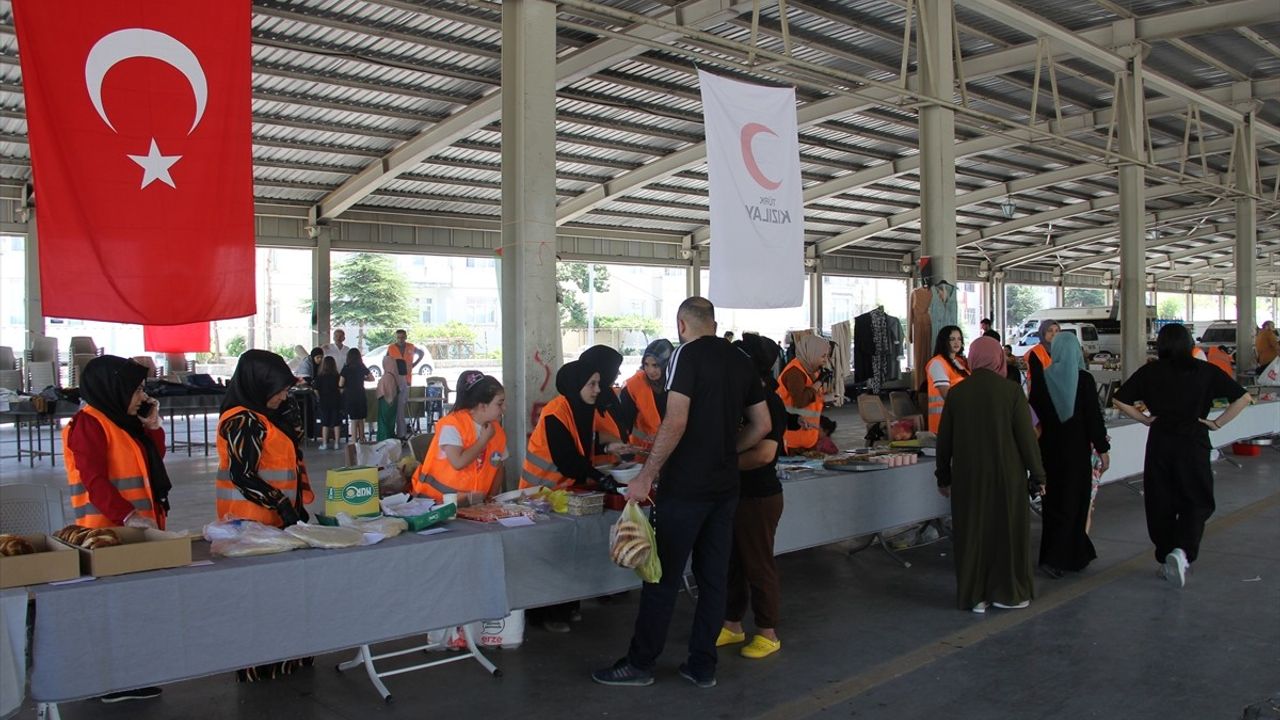 Kayseri'de Gazze İçin Dayanışma Kermesi Düzenlendi