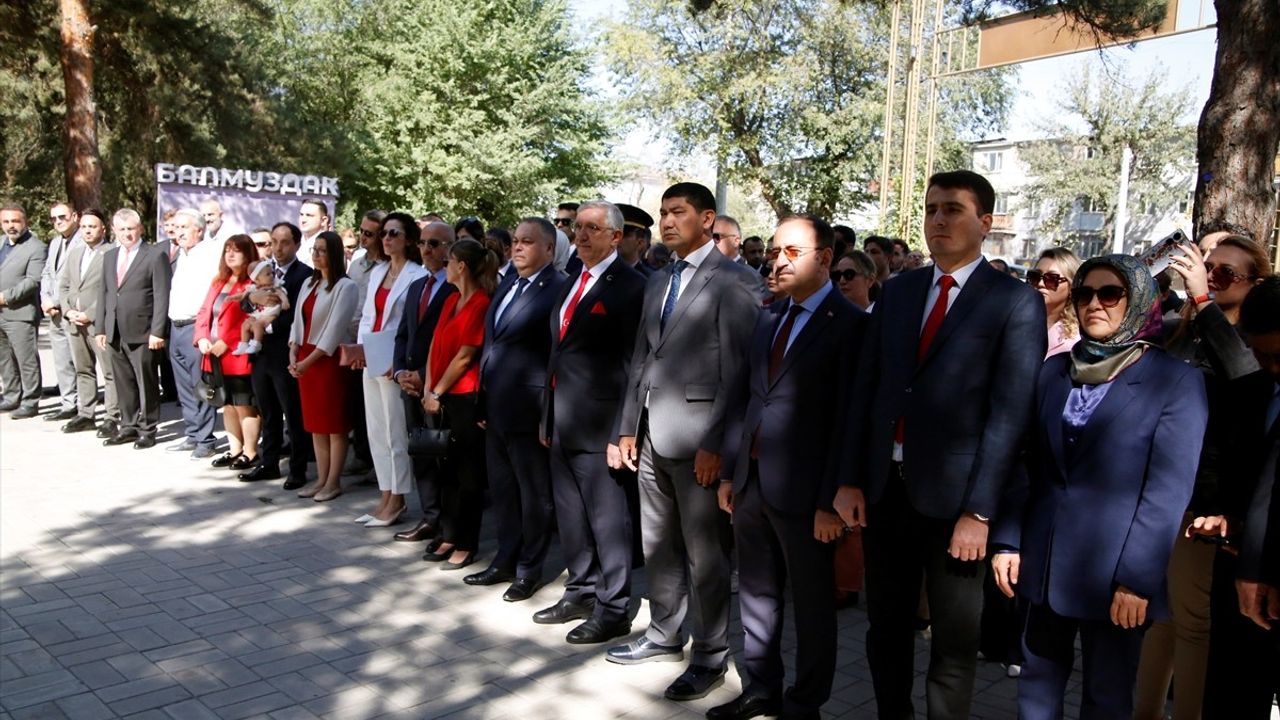 Kırgızistan'da 30 Ağustos Zafer Bayramı Coşkuyla Kutlandı