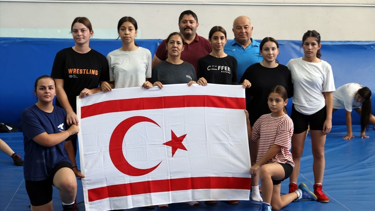 KKTC Kadın Güreşçilerinin Edirne Kampı