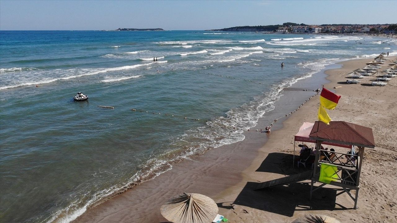 Kocaeli Sahillerinde Can Kurtarma Faaliyeti: 97 Boğulma Vakası Engellendi