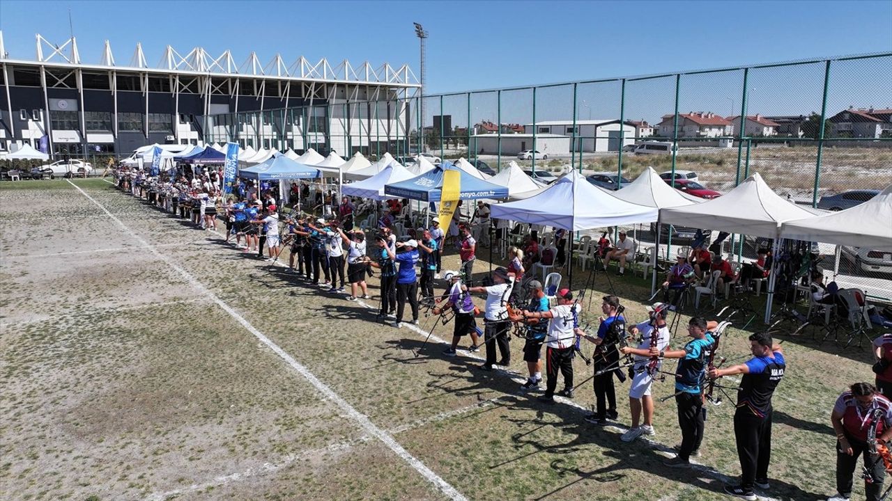 Konya'da İller Arası Okçuluk Turnuvası Heyecanı