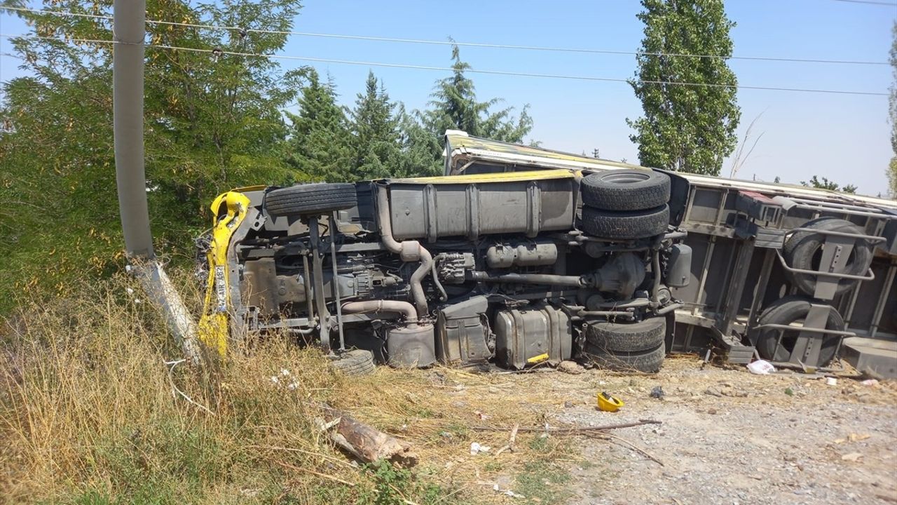 Konya'da Tırda Uyuşturucu Yakalandı: Sürücü Tutuklandı