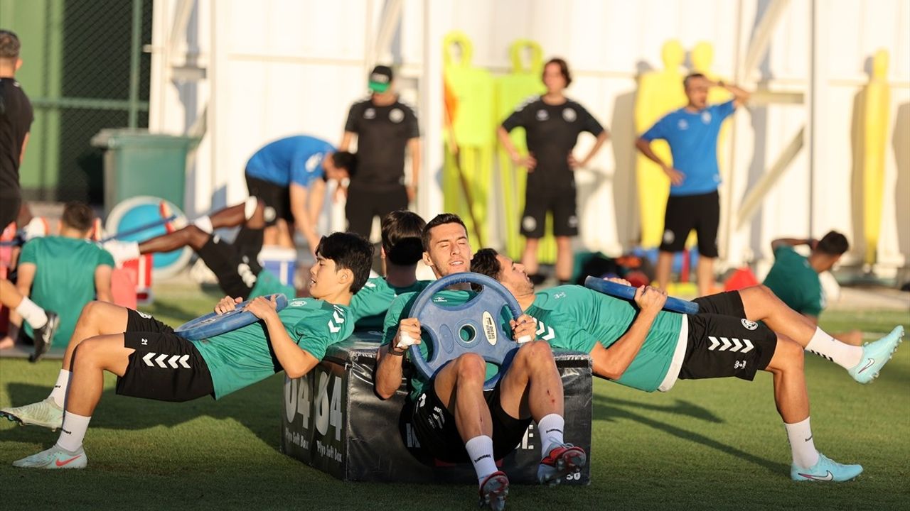 Konyaspor Göztepe Maçı Hazırlıklarını Sürdürüyor