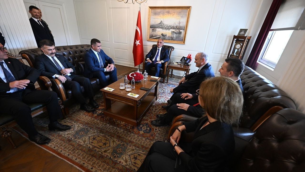 Kültür ve Turizm Bakanı Ersoy Düzce'de İncelemelerde Bulundu