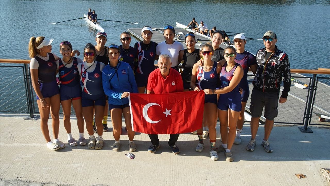 Kürek Milli Takımı Balkan Şampiyonası İçin Meriç Nehri'nde Kamp Yapıyor