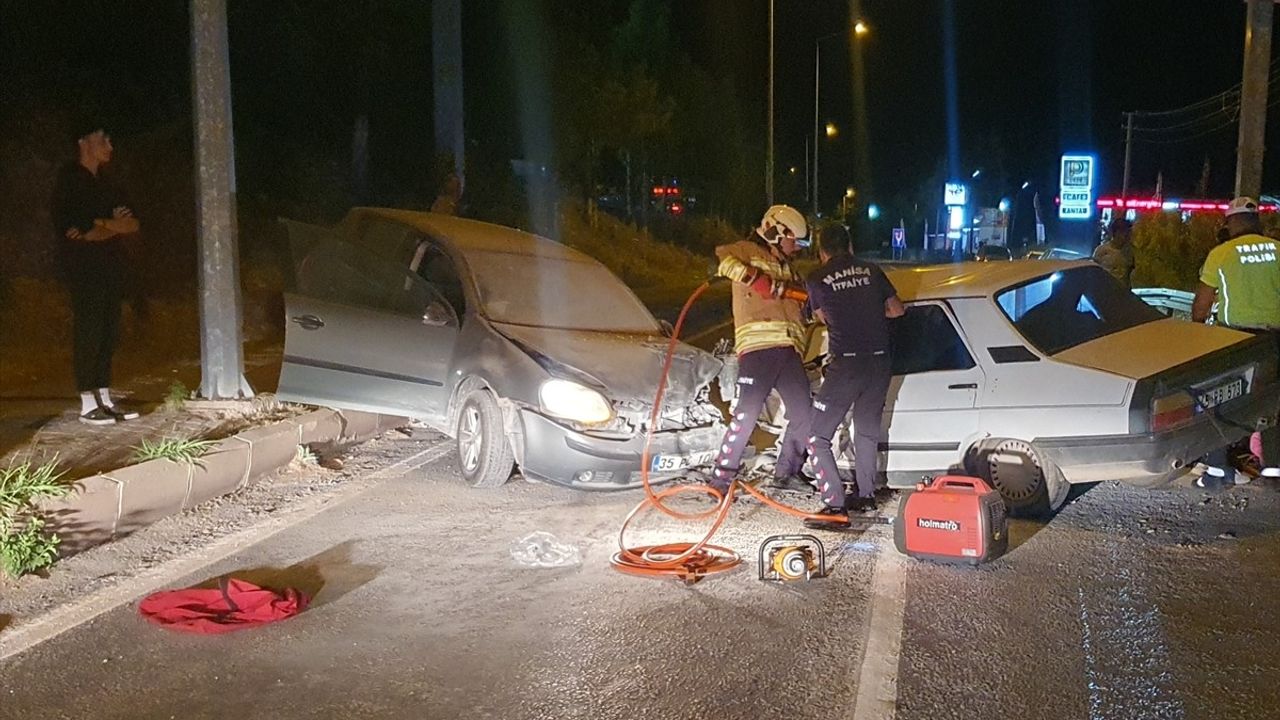 Manisa'da Feci Kaza: 7 Yaralı