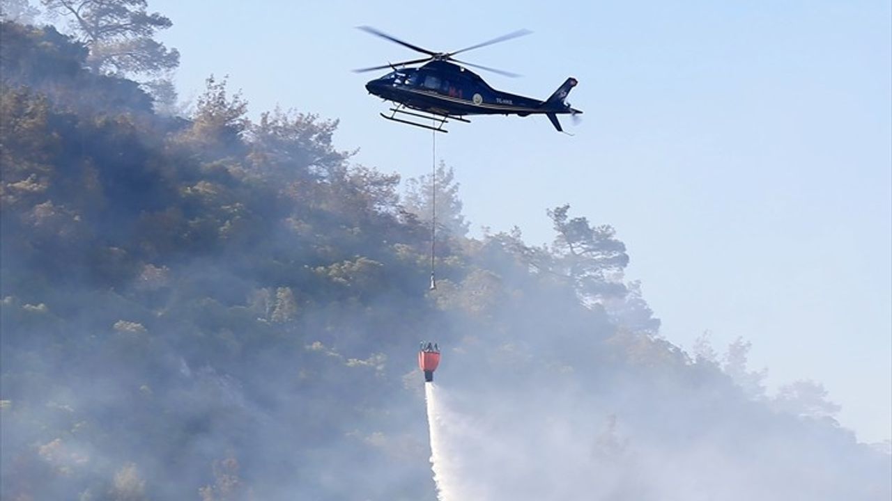 Manisa'daki Orman Yangınlarına Müdahale Devam Ediyor