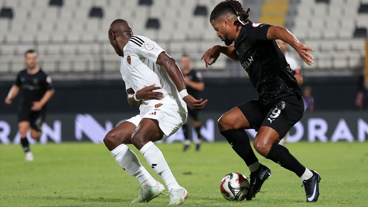 Manisa FK, Atakaş Hatayspor'u 2-1 Yenerek 3 Puan Aldı