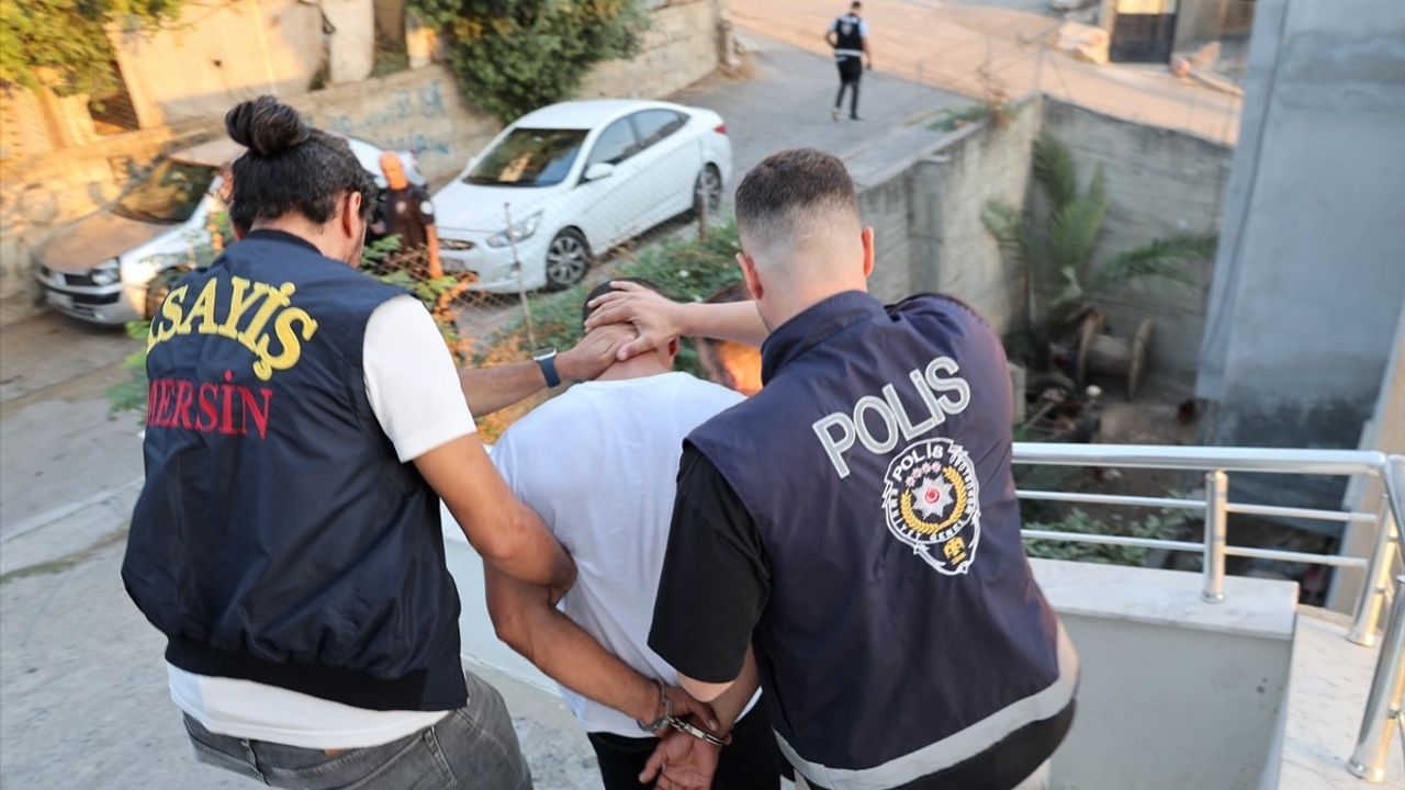 Mersin'de 21 Hükümlü Yakalandı