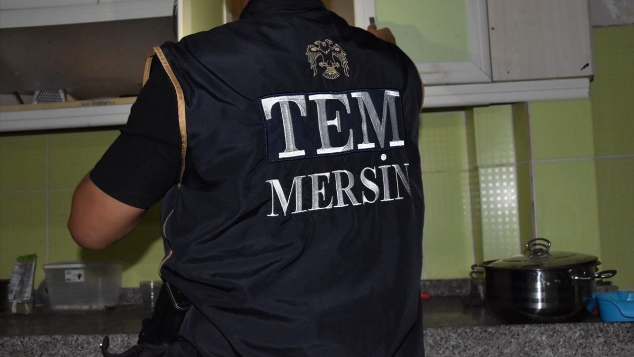 Mersin'de DEAŞ Operasyonu: 8 Zanlı Gözaltında
