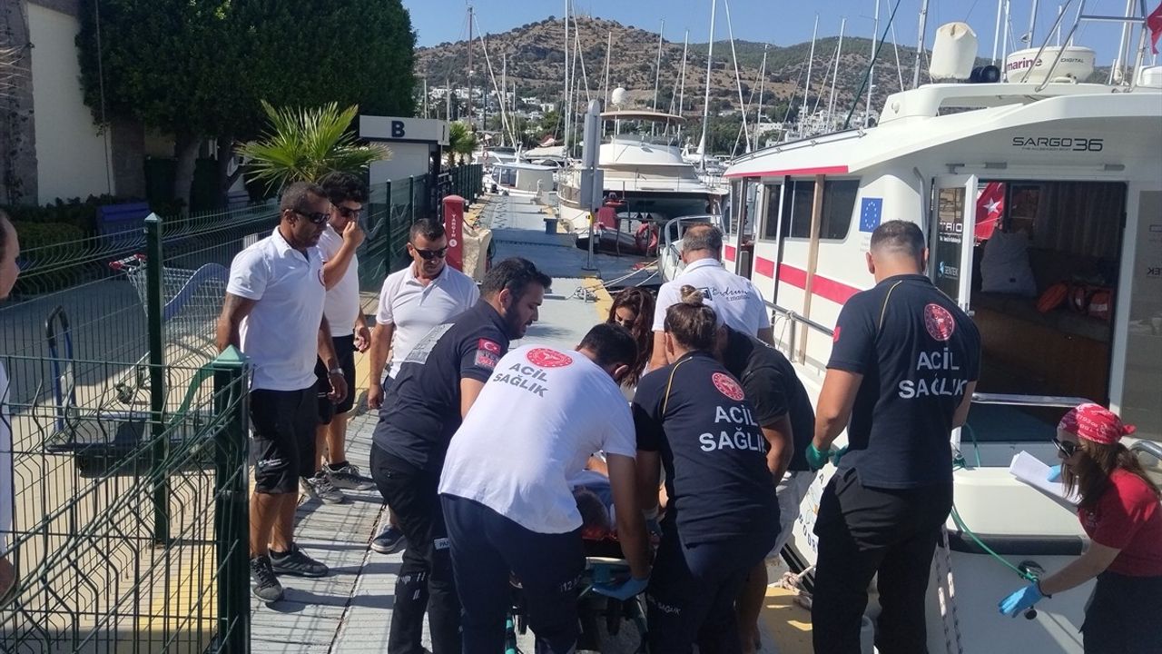 Muğla'da Vurgun Yiyen Dalgıç İzmir'de Tedavi Altına Alındı