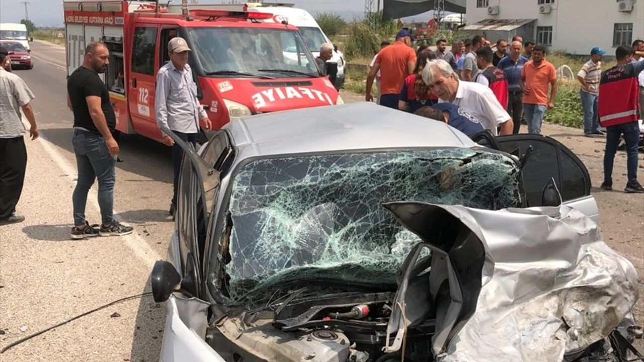 Osmaniye'de Trafik Kazası: 1 Ölü, 1 Yaralı
