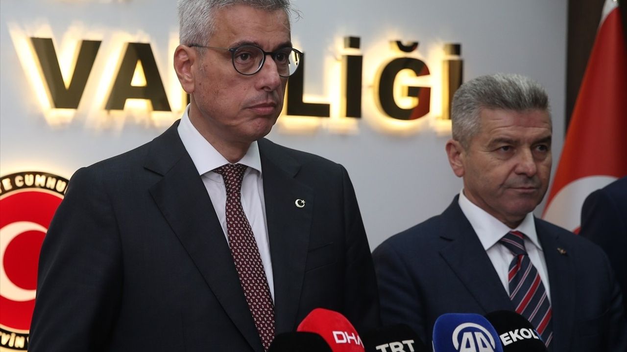 Sağlık Bakanı Memişoğlu'ndan Gazze Tepkisi ve Artvin Ziyareti