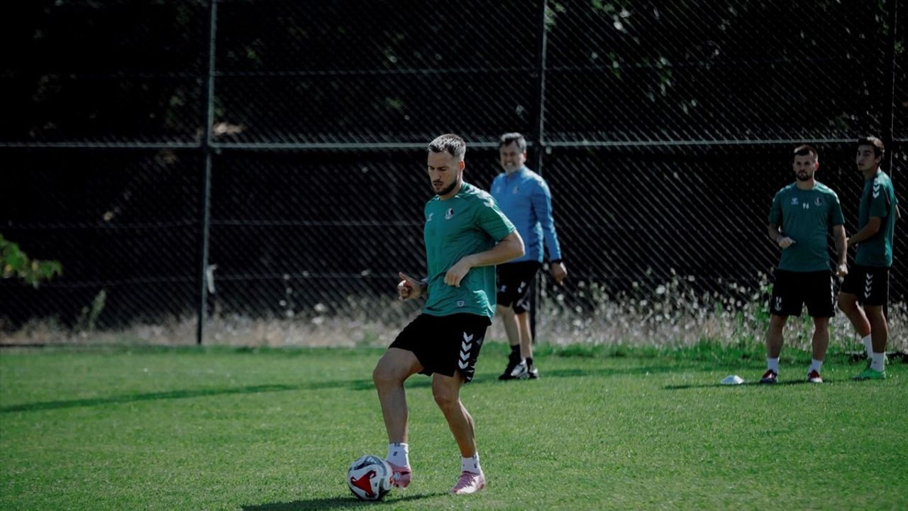 Sakaryaspor Boluspor Maçına Hazırlanıyor