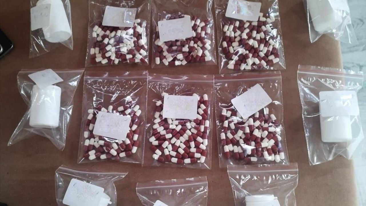 Samsun'da Cips Paketinde Uyuşturucu Haplar Ele Geçirildi