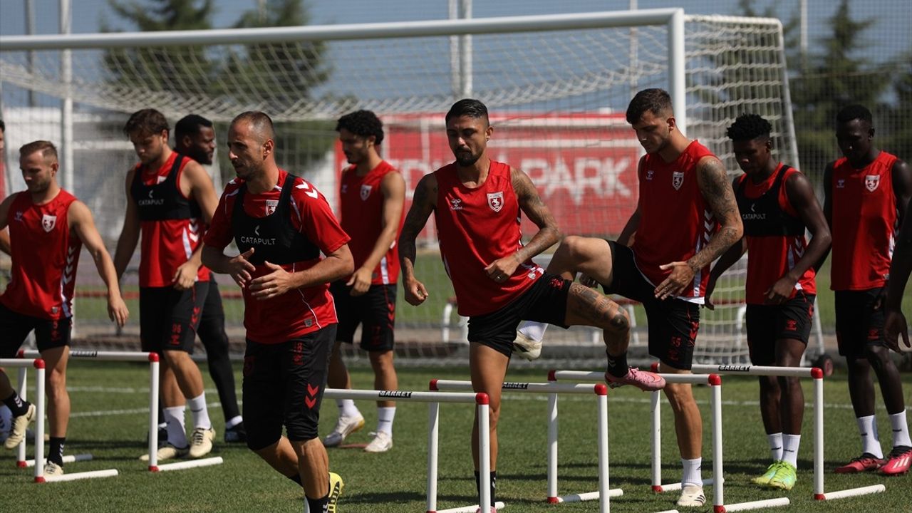 Samsunspor, UEFA Avrupa Ligi İçin Transfer Çalışmalarını Hızlandırdı