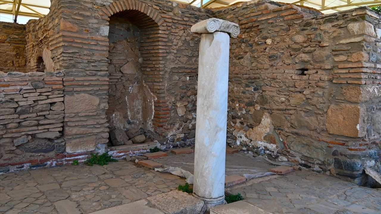 Sardes Antik Kenti'nde Lidya Kalıntıları Ziyarete Açılıyor