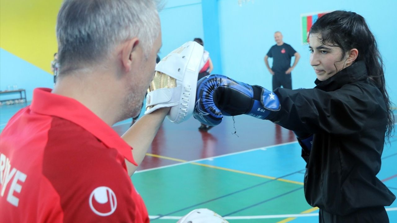 Savate Milli Takımı Avrupa Şampiyonası İçin Hazırlanıyor