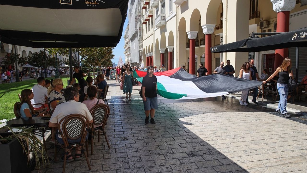 Selanik'te Filistin'e Destek Gösterisi