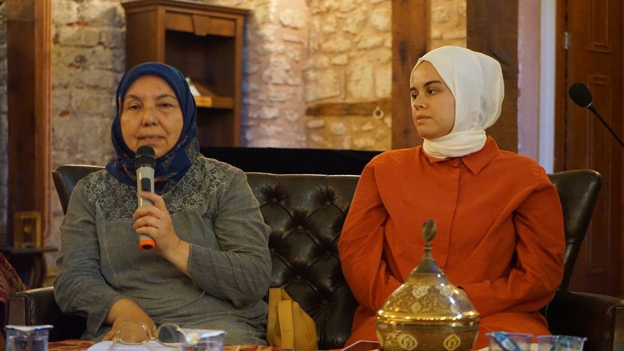 Sinemada Milli Arayışlar Paneli