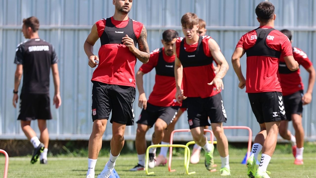Sivasspor'un Erzurumspor FK Maçına Hazırlıkları Devam Ediyor