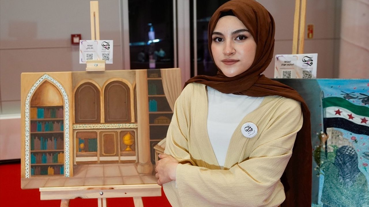 Suriyeli Sanatçılar İstanbul'da Yeteneklerini Sergiledi
