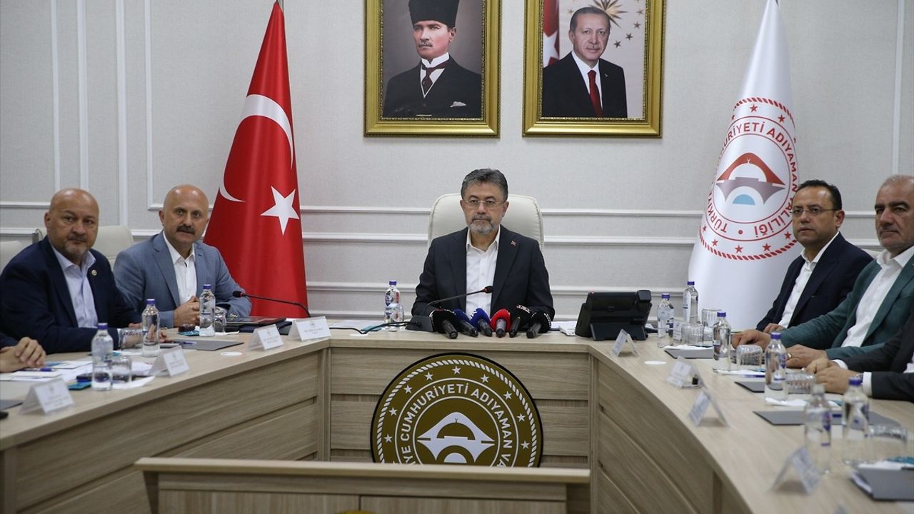 Tarım ve Orman Bakanı Yumaklı'dan Adıyaman'daki Üreticilere Destek Müjdesi