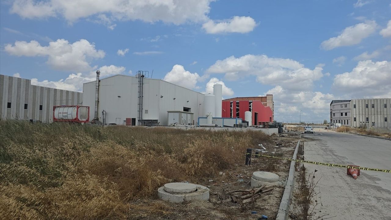 Tekirdağ'da Anestezi Gazı Üreten Fabrikada Patlama: 2 İşçi Hayatını Kaybetti