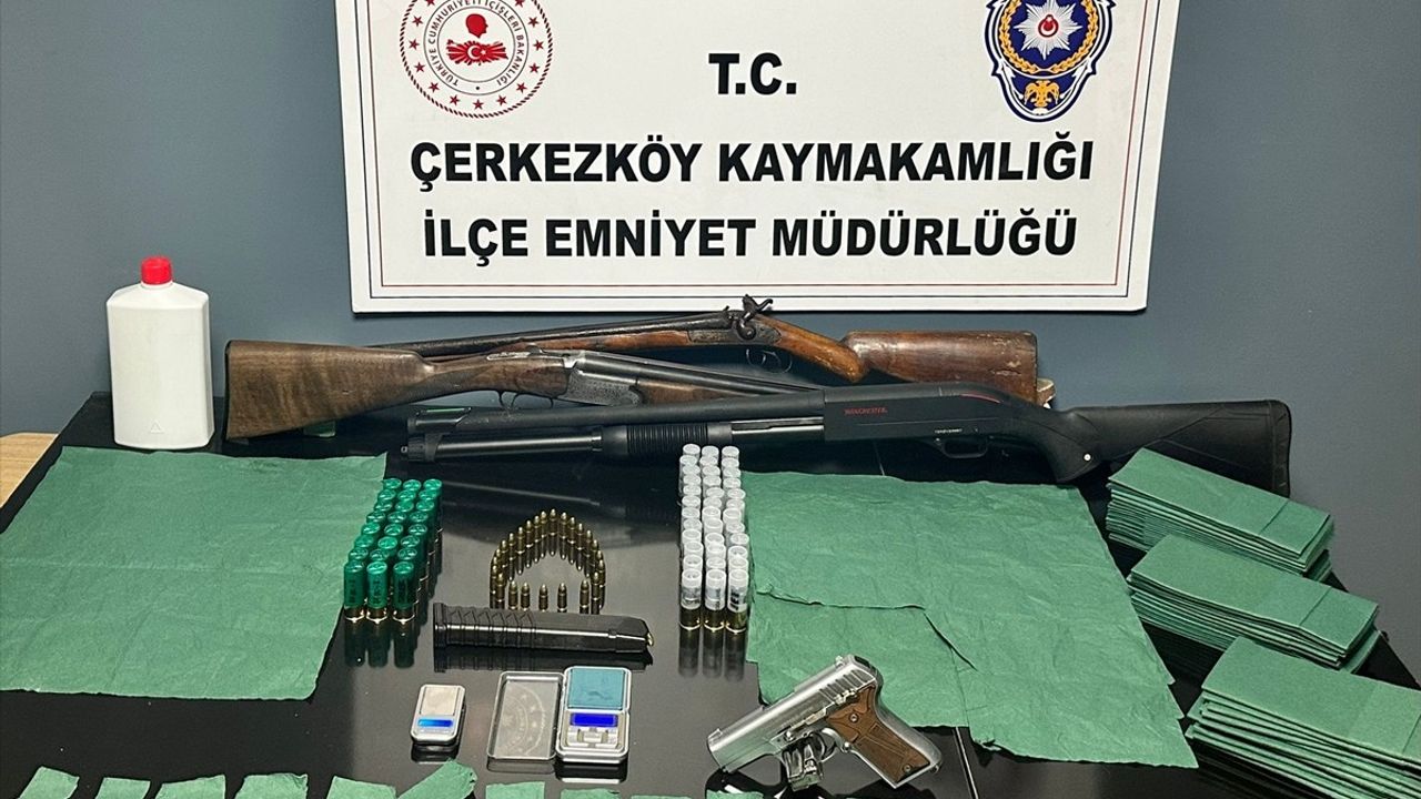 Tekirdağ'da Ruhsatsız Silah ve Uyuşturucu Operasyonu
