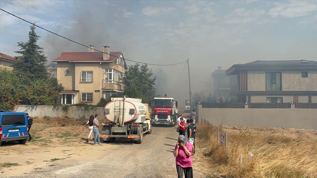 Tekirdağ'daki Villa Yangını Kontrol Altına Alındı
