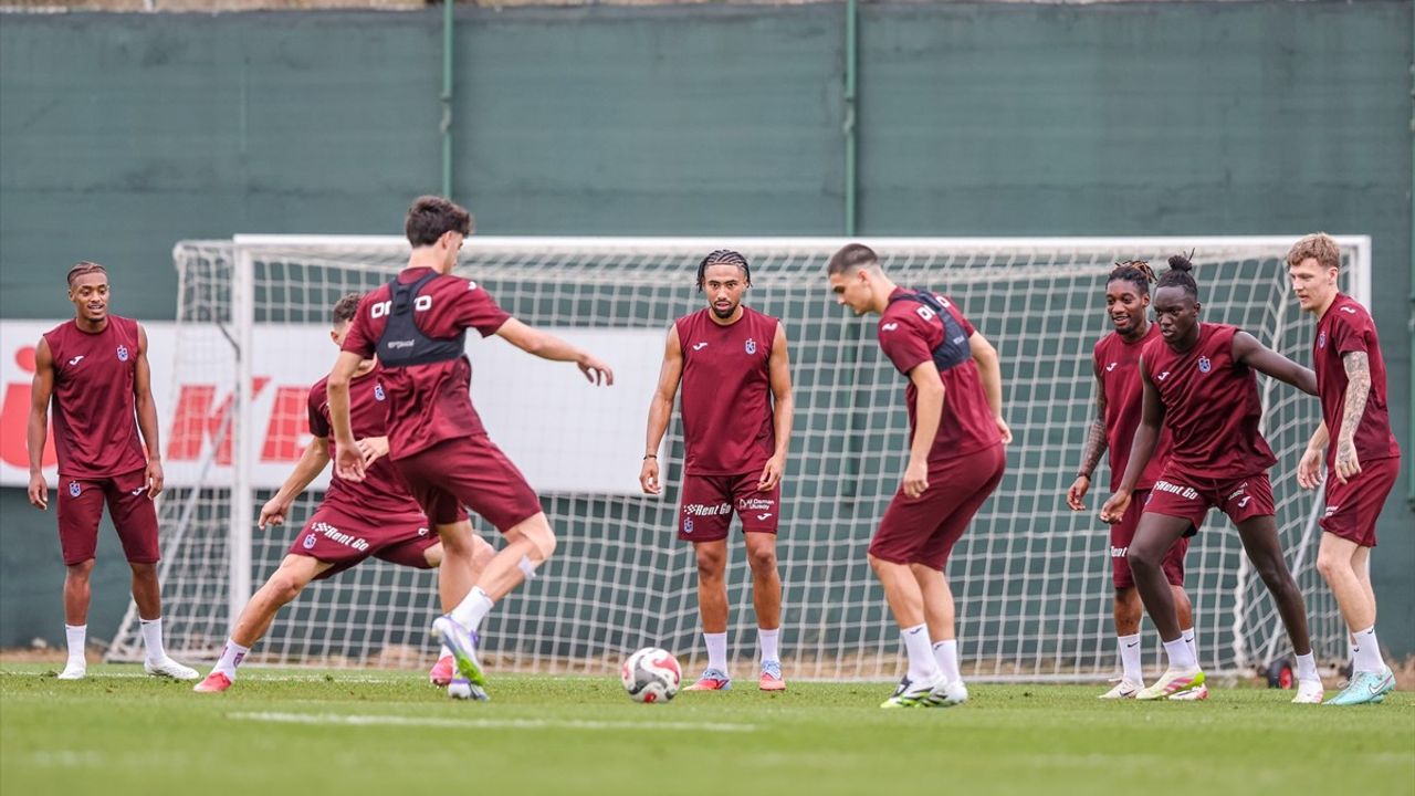Trabzonspor Sezon Hazırlıklarına İki Antrenmanla Devam Ediyor