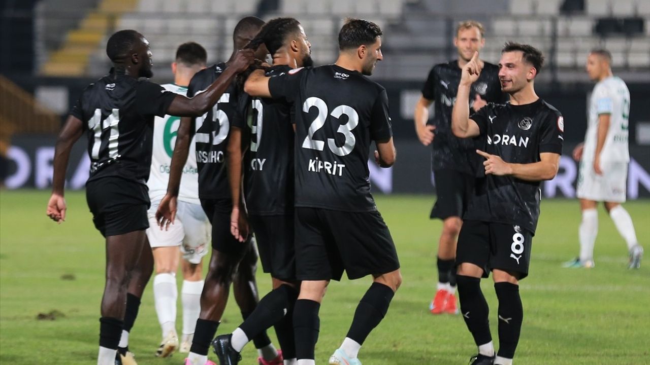 Trendyol 1. Lig'de Kıran Kırana Mücadele: Manisa FK ve Iğdır FK 1-1 Beraberlik