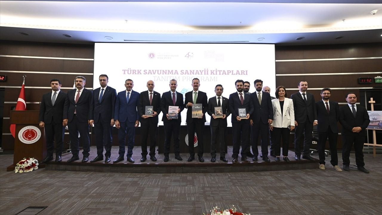 Türk Savunma Sanayisini Anlatan Önemli Kitaplar Tanıtıldı