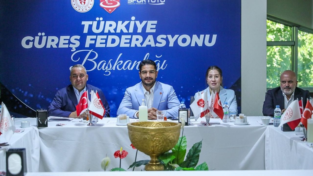Türkiye Güreş Federasyonu Yönetim Kurulu İstişare Toplantısını Gerçekleştirdi