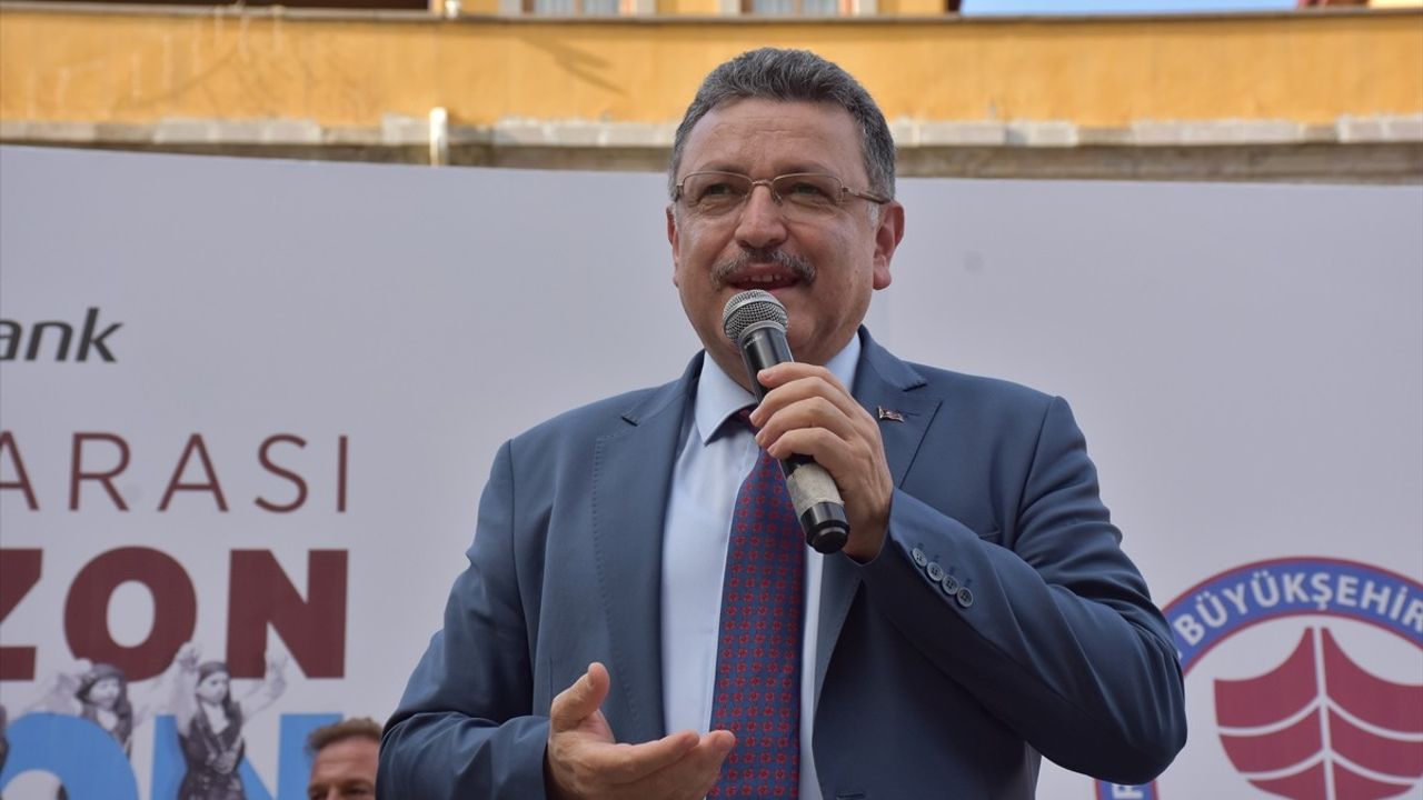Uluslararası Trabzon Horon ve Müzik Festivali Devam Ediyor