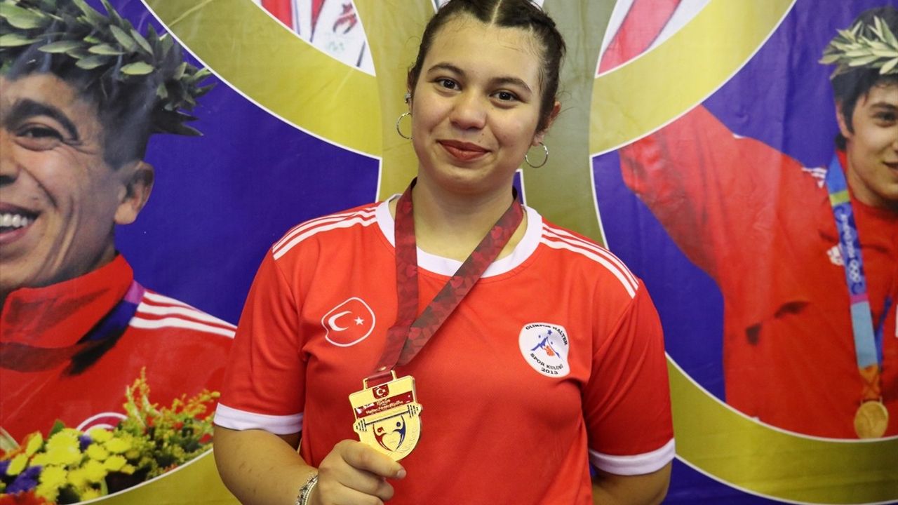 Zeynep Nur Pehlivan'ın Dünya Şampiyonu Olma Hedefi