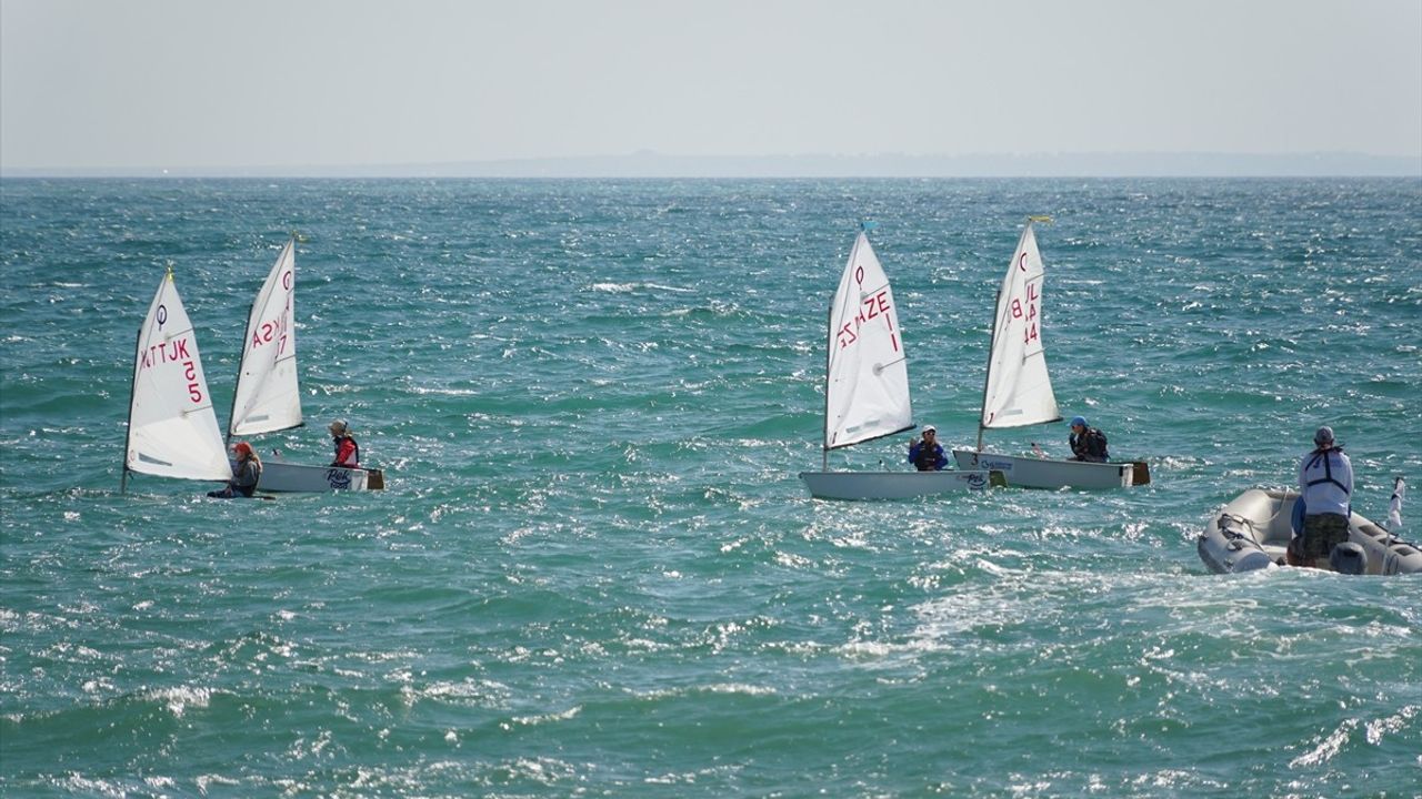8. Cherry Cup Yelken Yarışı Tekirdağ'da Gerçekleşti