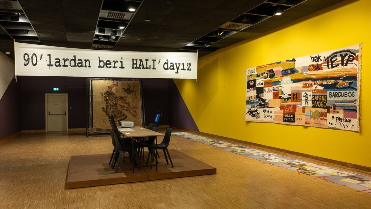 90'lardan Beri Halı Sergisi Salt Beyoğlu'nda