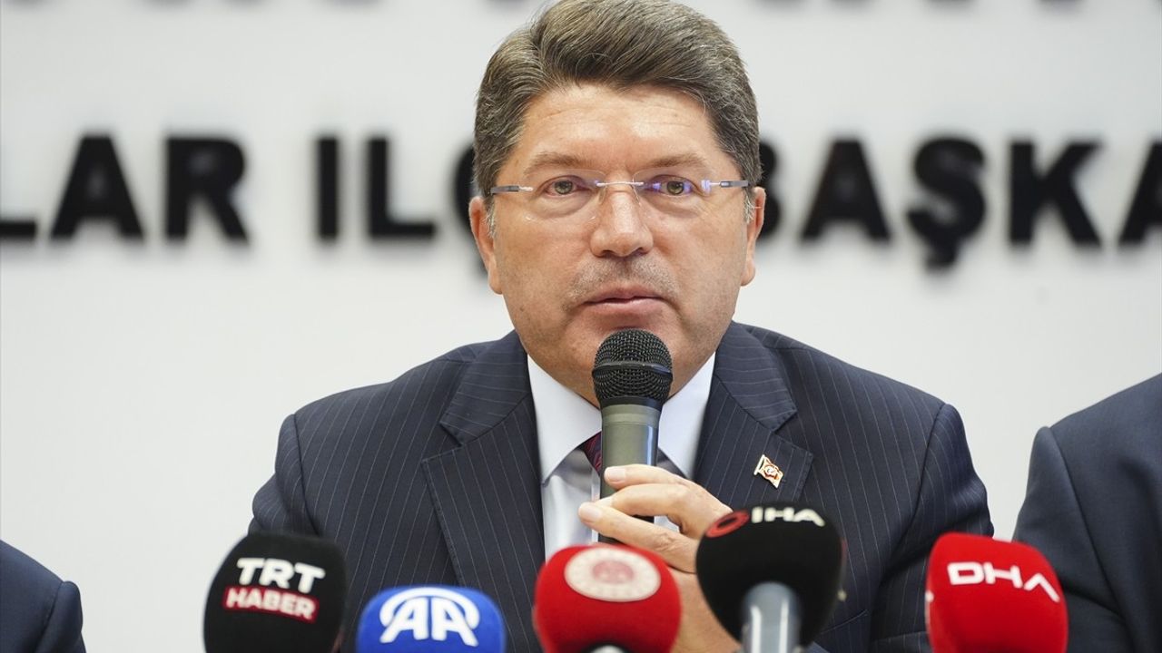 Adalet Bakanı Tunç'tan Türkiye Yüzyılı Vurgusu ve Muhalefete Eleştiriler