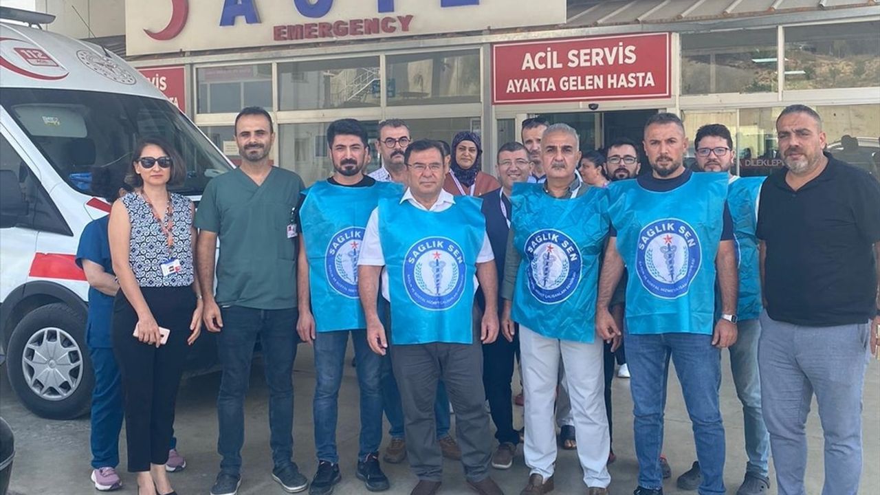 Adana'da Sağlık Çalışanlarına Saldırı