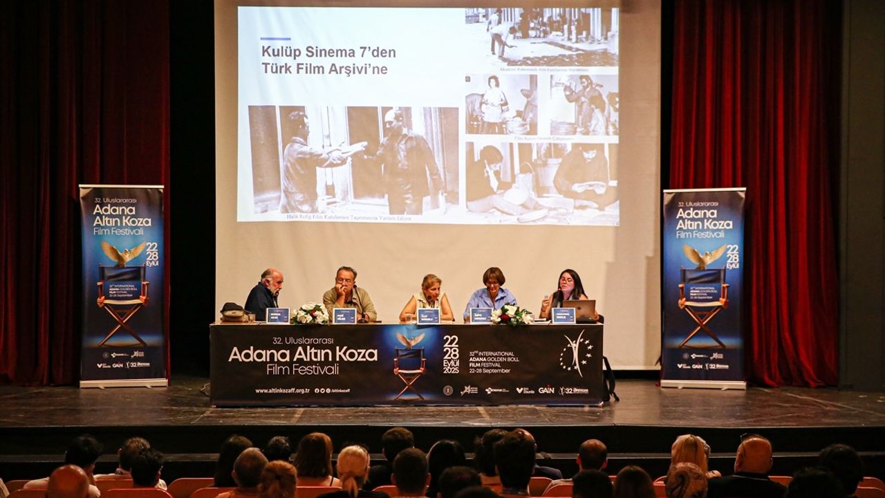 Adana'da 'Sinemaya Adanmış Bir Ömür: Prof. Sami Şekeroğlu' Söyleşisi Gerçekleşti