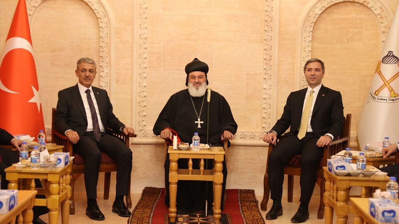 AK Parti Genel Başkan Yardımcısı Sırakaya Mardin'de Ziyaretler Gerçekleştirdi