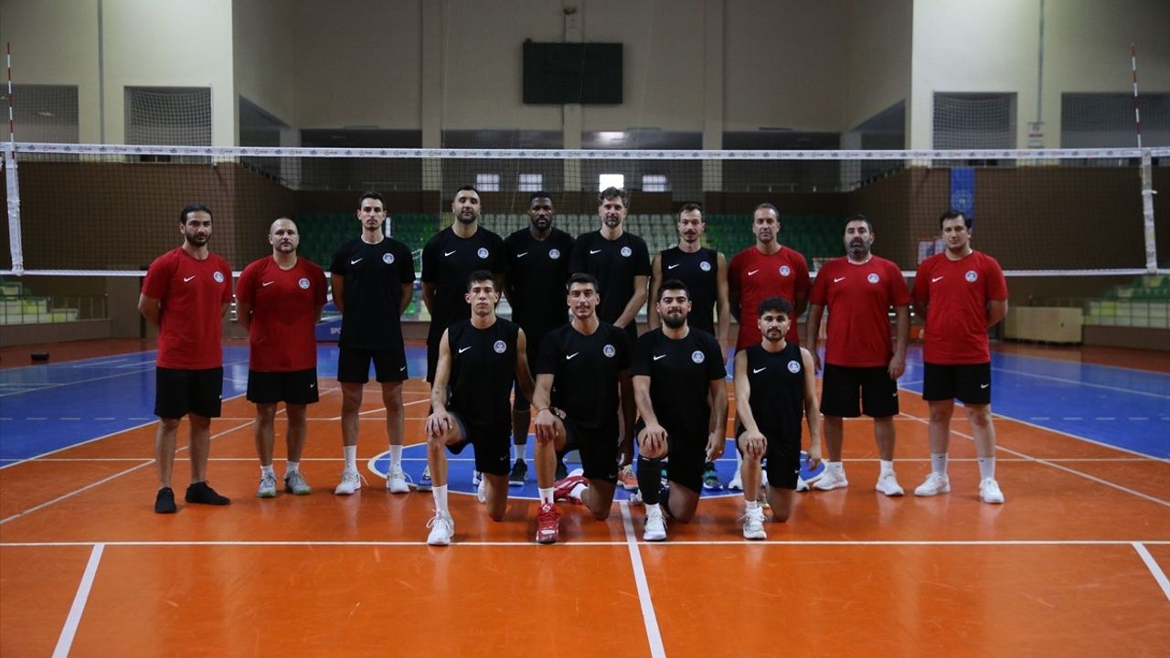 Akkuş Belediyespor Çifte Hedef İçin Hazır