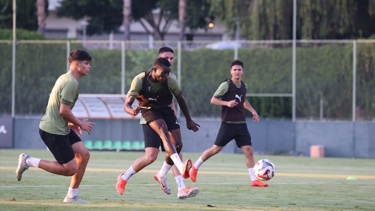 Alanyaspor, Konyaspor Maçı Hazırlıklarına Başladı