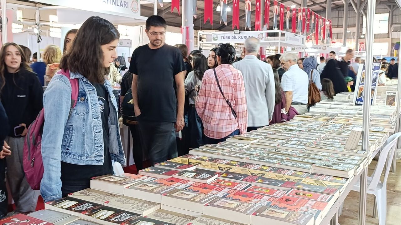 Amasya Kitap Fuarı Kapılarını Açtı