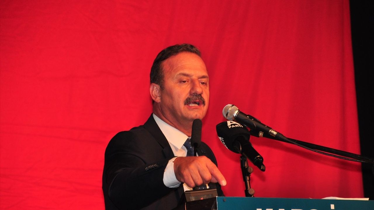 Anahtar Parti Genel Başkanı Ağıralioğlu Kars'ta Halk Buluşması Düzenledi