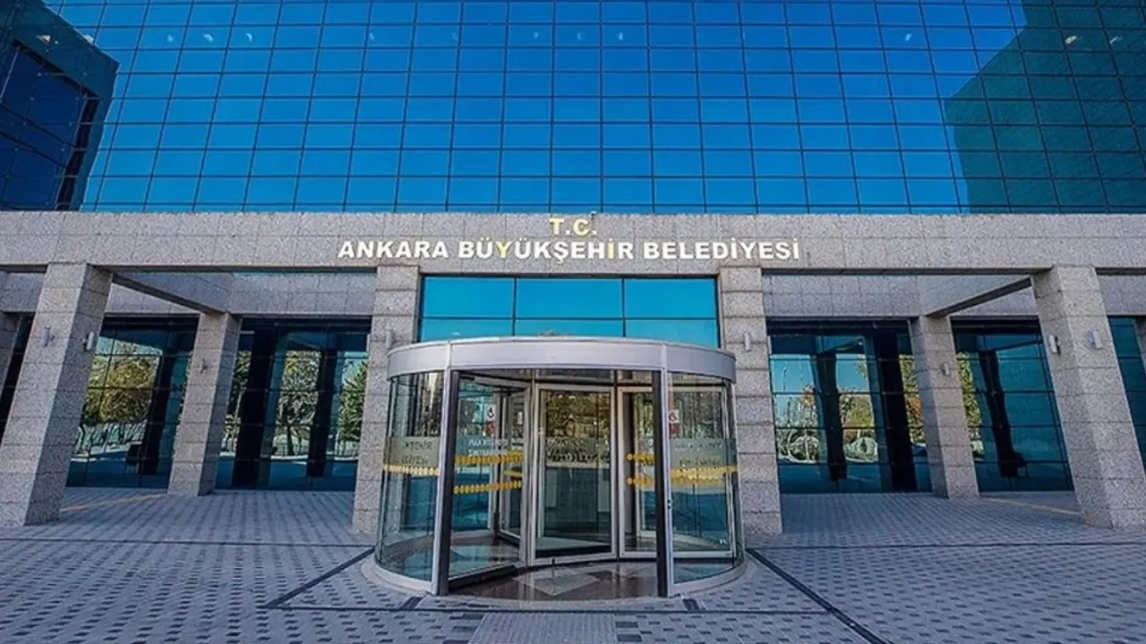 Ankara'da Ailelere Derin Bir Nefes Aldıran Destek: ABB'den On Binlerce Çocuğa Kıyafet ve Süt Yardımı